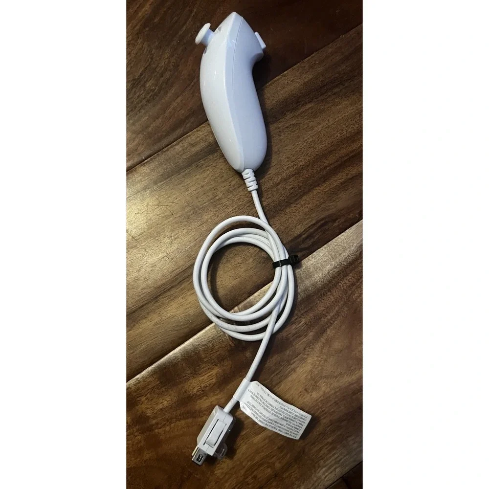 OEM Nintendo Wii White‎ Nunchuck Controller RVL-004 Tested Working